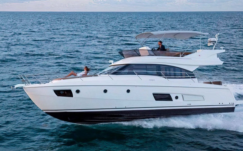 Bavaria 420